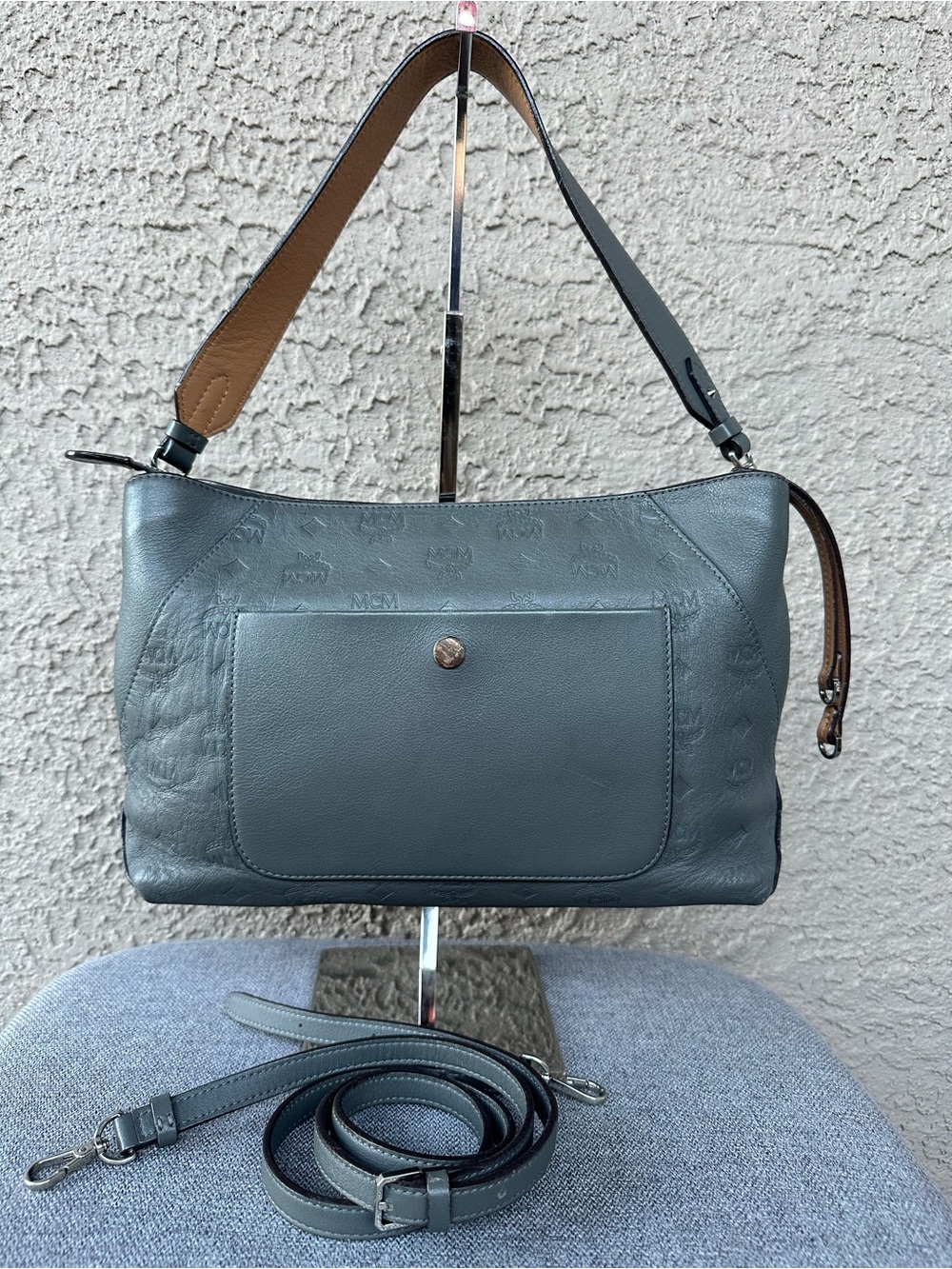 MCM Klara Hobo calfskin Leather Shoulder/crossbody Bag